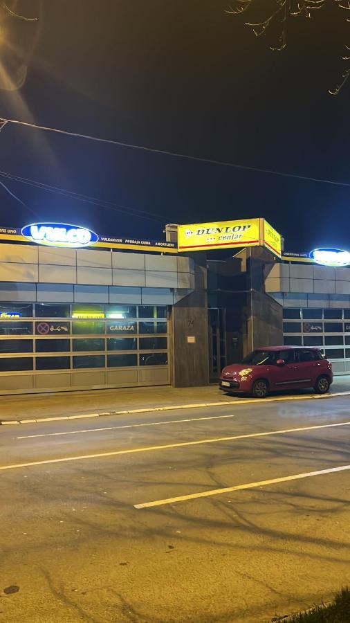 中华楼 - Belgrade Exterior photo